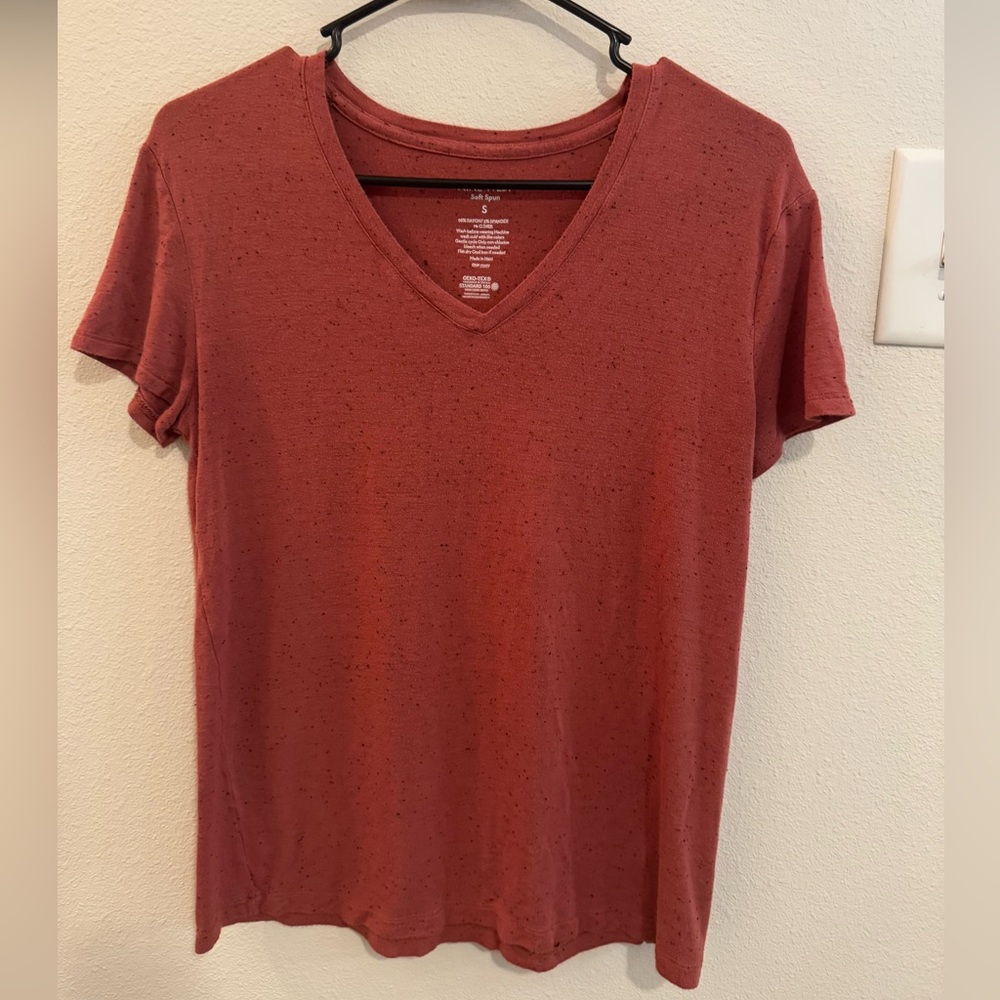 Nine West / light red color (mixed with black texture) soft spun t-shirt